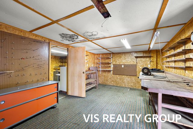 1854 Lake Avenue, Muskegon, MI 49445