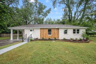204 Ross Dr, Smyrna, TN 37167