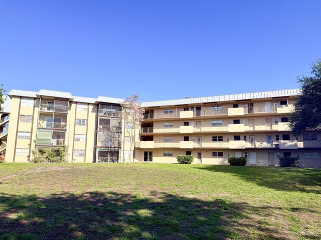 6260 S Falls Cir Drive 201, Lauderhill, FL 33319