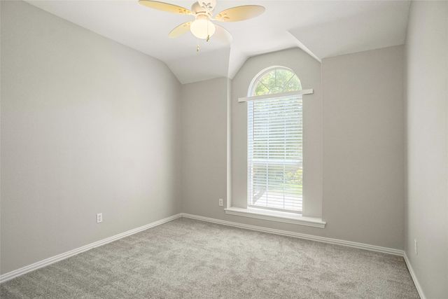 2709 Indian Oak Drive, Grapevine, TX 76051