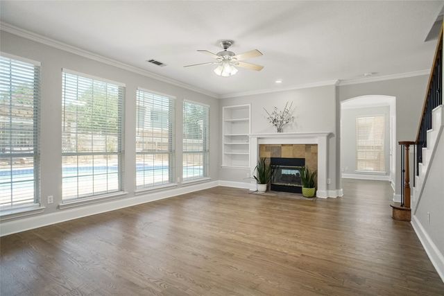 2709 Indian Oak Drive, Grapevine, TX 76051