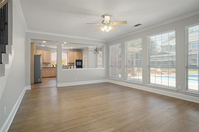 2709 Indian Oak Drive, Grapevine, TX 76051