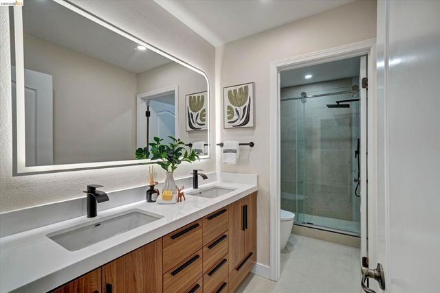547 Lakeview Dr, Brentwood, CA 94513