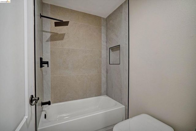 547 Lakeview Dr, Brentwood, CA 94513