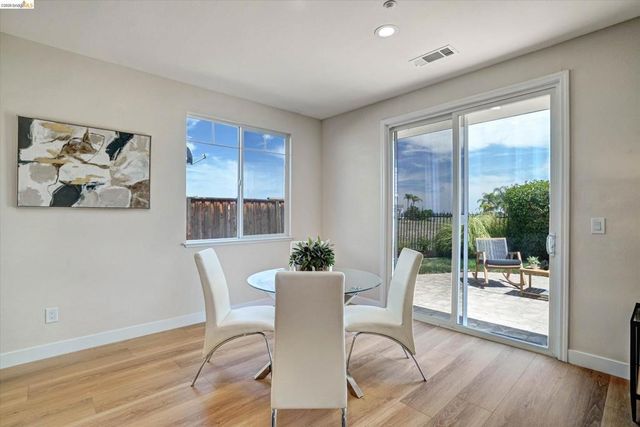 547 Lakeview Dr, Brentwood, CA 94513