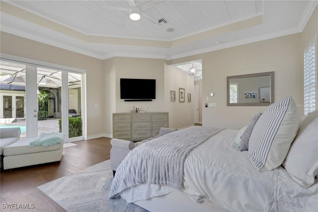 5074 Rustic Oaks CIR, Naples, FL 34105