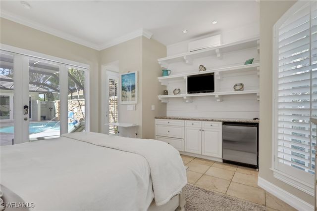 5074 Rustic Oaks CIR, Naples, FL 34105