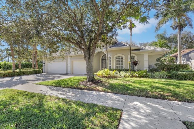 5074 Rustic Oaks CIR, Naples, FL 34105
