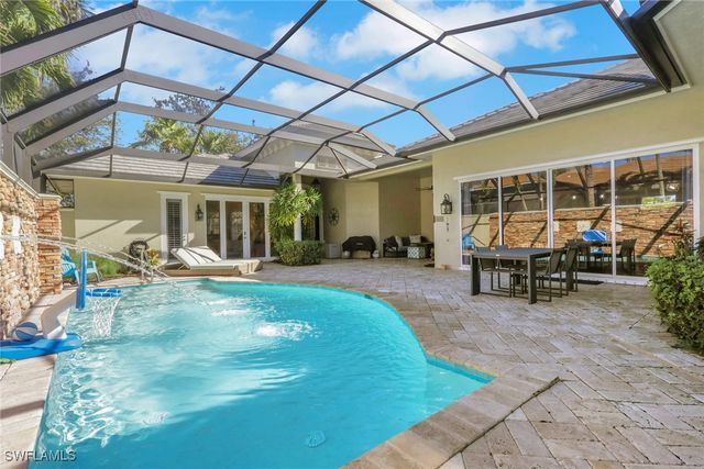 5074 Rustic Oaks CIR, Naples, FL 34105