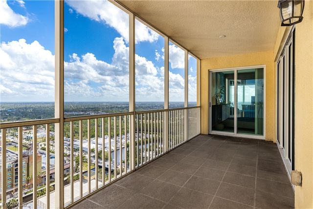 2743 1st ST 2206, Fort Myers, FL 33916