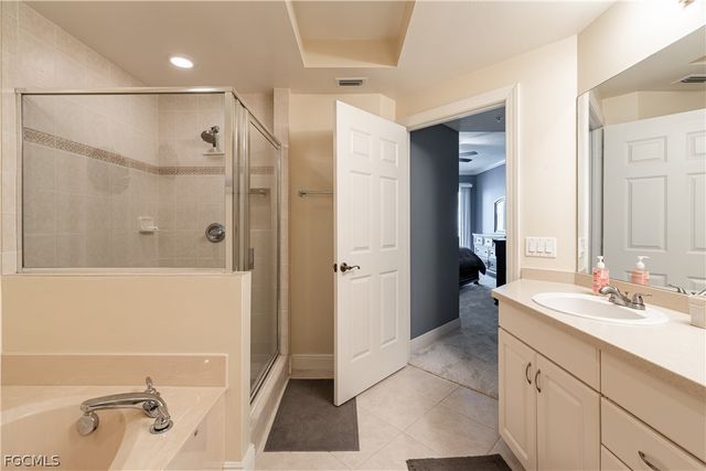 2743 1st ST 2206, Fort Myers, FL 33916