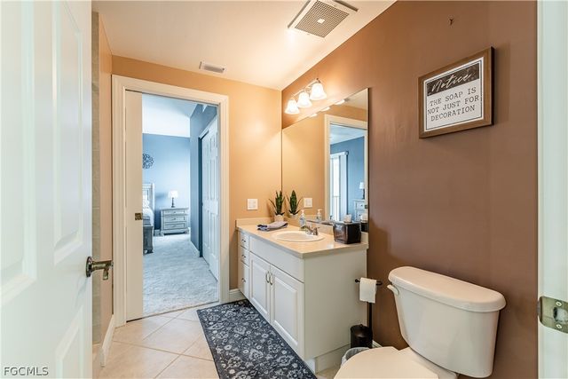 2743 1st ST 2206, Fort Myers, FL 33916