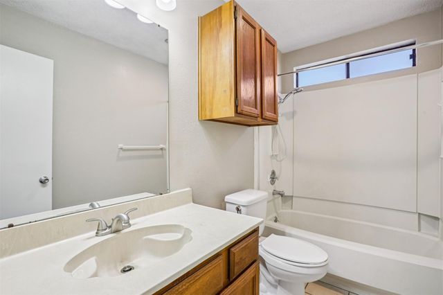 13355 Water Oak LN, Austin, TX 78729