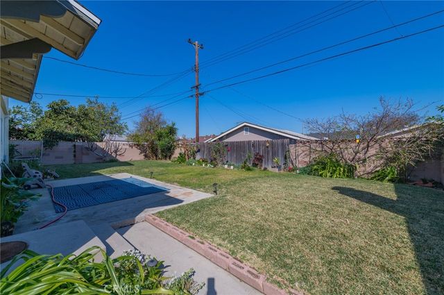 7635 El Capitan Way, Buena Park, CA 90620