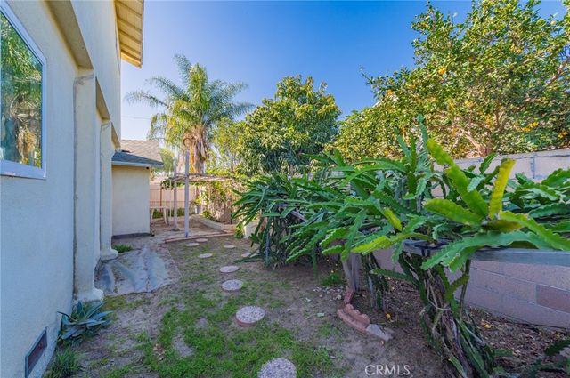 7635 El Capitan Way, Buena Park, CA 90620