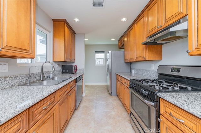 7635 El Capitan Way, Buena Park, CA 90620