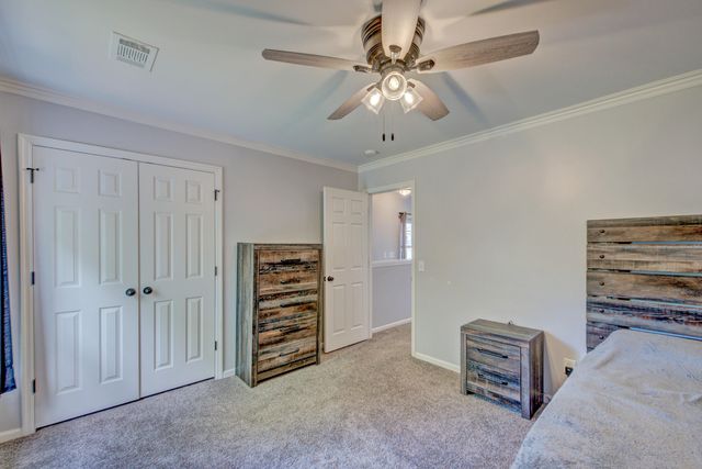 124 Hammerbeck Road, Summerville, SC 29483