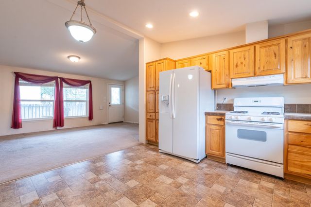 435 32 Rd Unit 212, Clifton, CO 81520