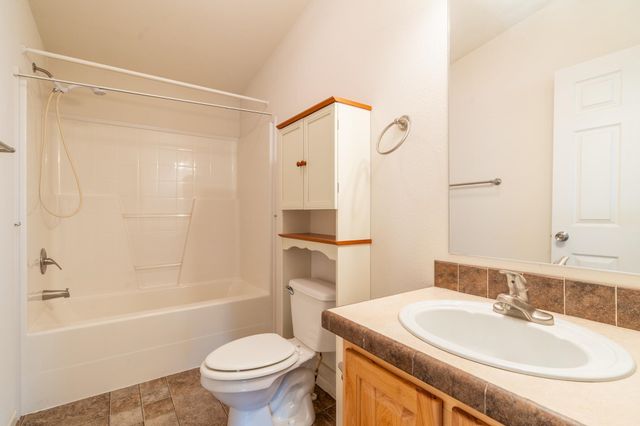 435 32 Rd Unit 212, Clifton, CO 81520