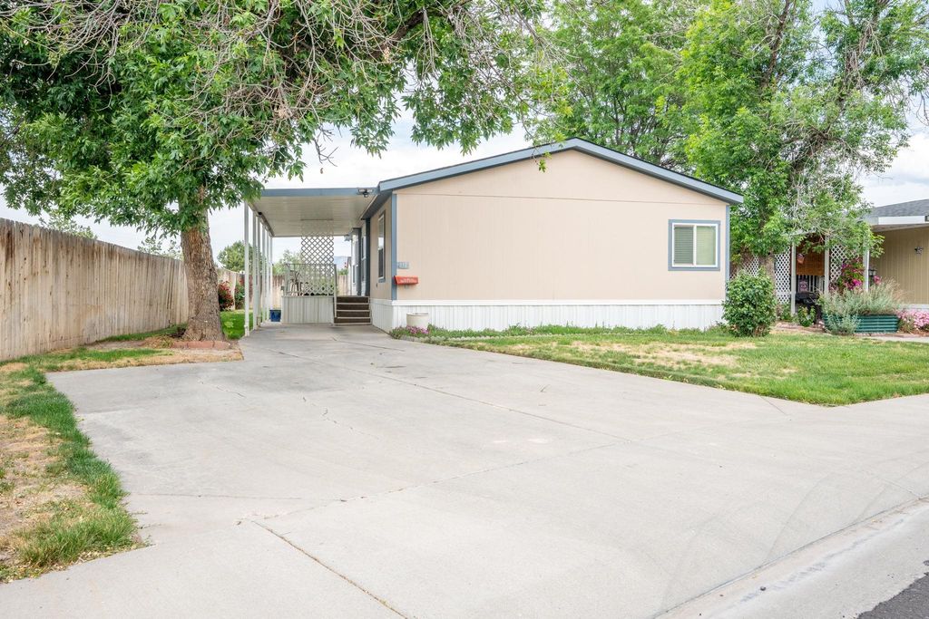435 32 Rd Unit 212, Clifton, CO 81520