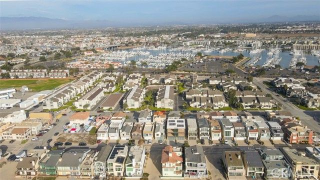 3932 Ocean Drive, Oxnard, CA 93035