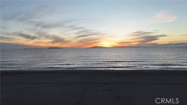 3932 Ocean Drive, Oxnard, CA 93035