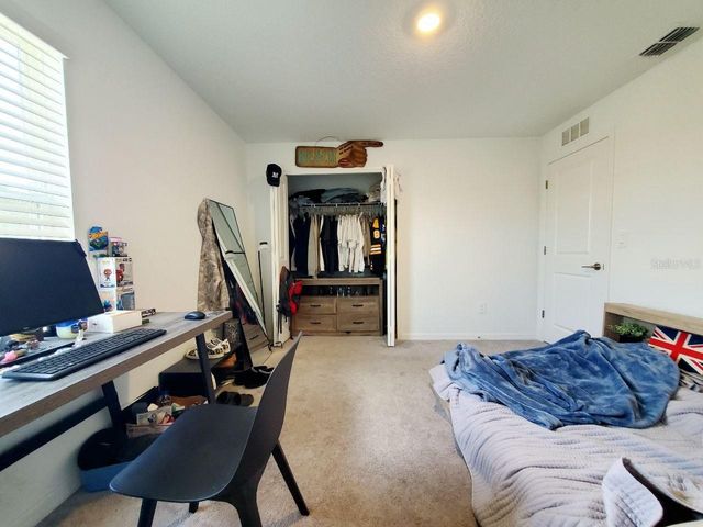 10268 TRUMPET HONEYSUCKLE WAY, San Antonio, FL 33576