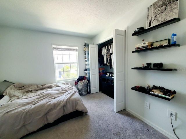 10268 TRUMPET HONEYSUCKLE WAY, San Antonio, FL 33576