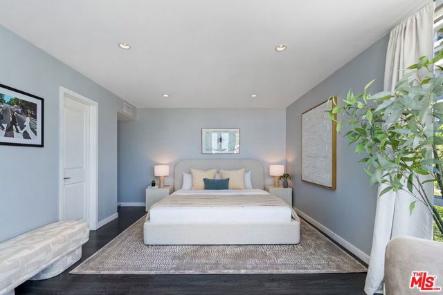 8530 HOLLOWAY Drive 311, West Hollywood, CA 90069