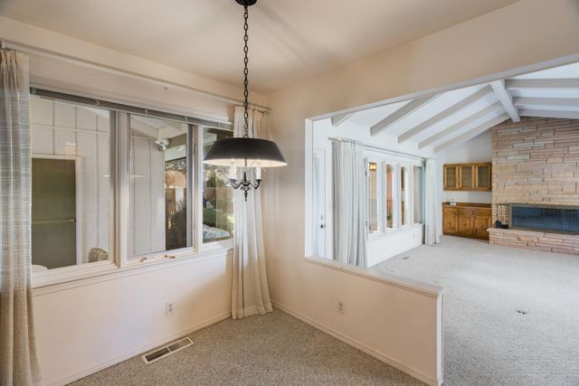 8632 La Sala Del Norte NE, Albuquerque, NM 87111