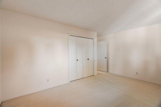 8632 La Sala Del Norte NE, Albuquerque, NM 87111