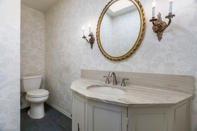 8632 La Sala Del Norte NE, Albuquerque, NM 87111