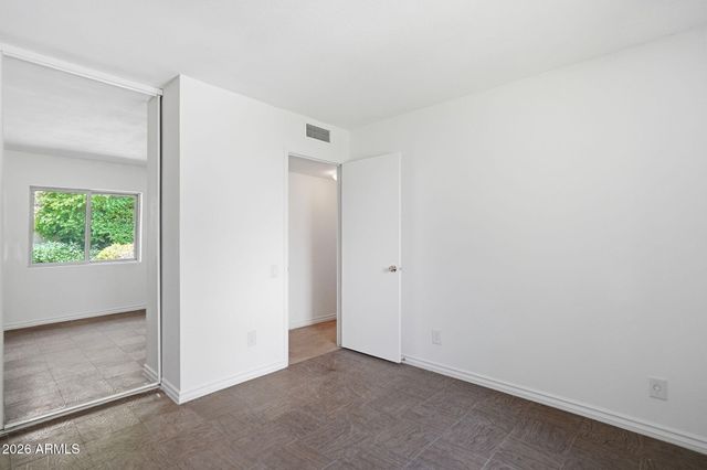 1534 E SOUTHSHORE Drive, Tempe, AZ 85283