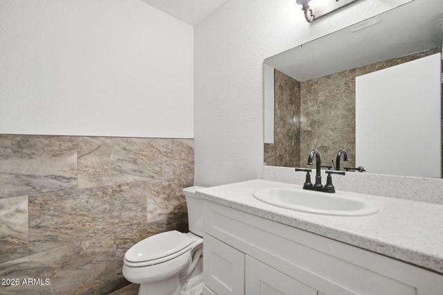 1534 E SOUTHSHORE Drive, Tempe, AZ 85283
