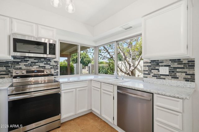 1534 E SOUTHSHORE Drive, Tempe, AZ 85283