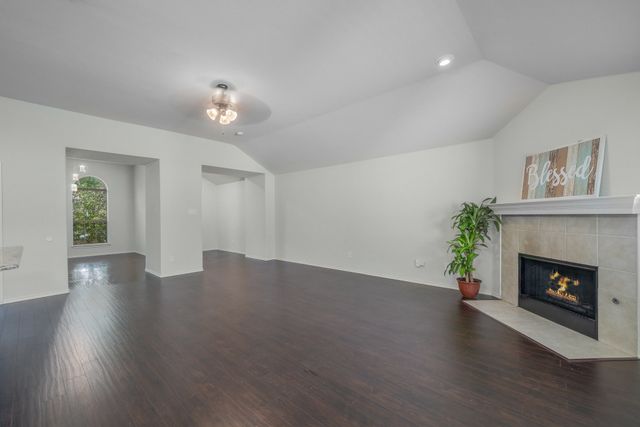 5816 Mariposa Drive, Mckinney, TX 75070