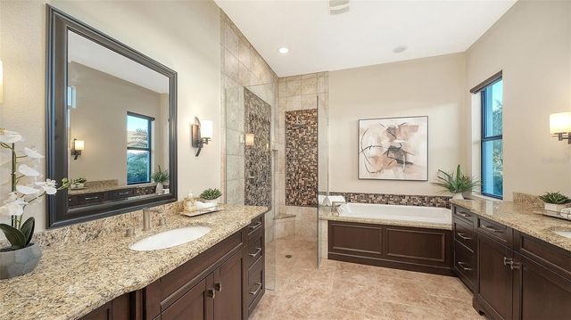 15404 LINN PARK TERRACE, Lakewood Ranch, FL 34202