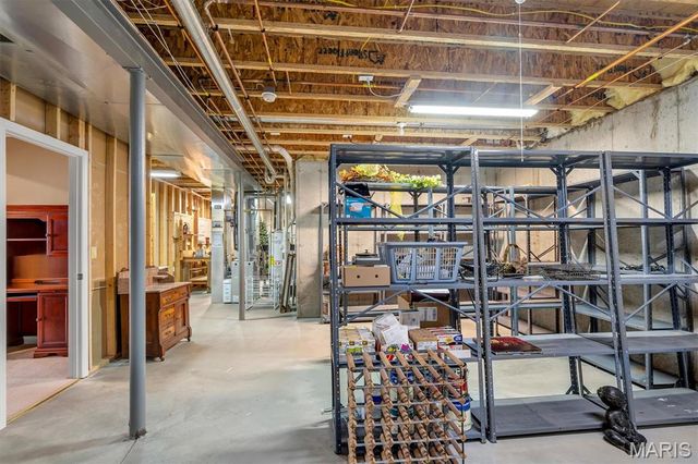 811 Stone Meadow Drive, Chesterfield, MO 63005