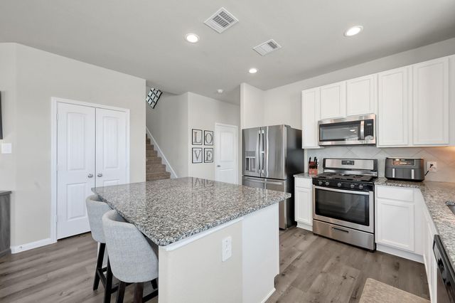 120 Fallow Deer Drive, Huntsville, TX 77320