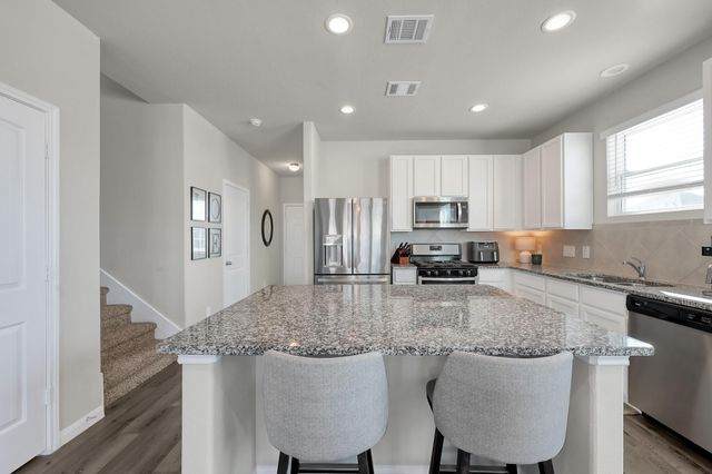 120 Fallow Deer Drive, Huntsville, TX 77320