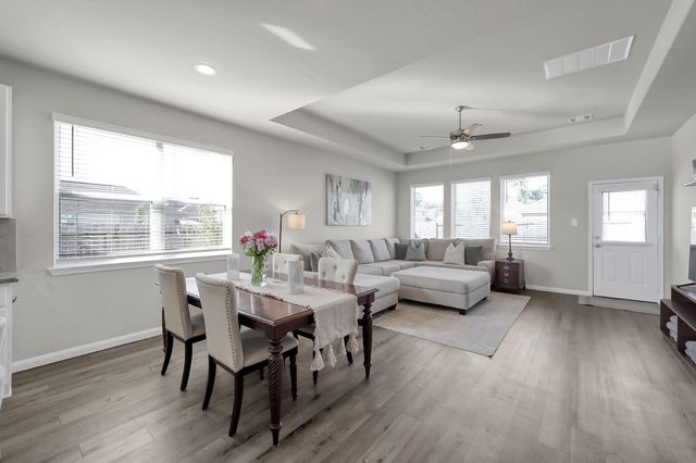 120 Fallow Deer Drive, Huntsville, TX 77320