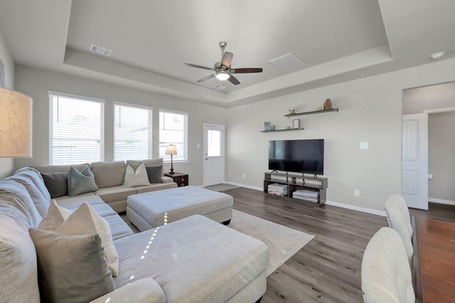 120 Fallow Deer Drive, Huntsville, TX 77320