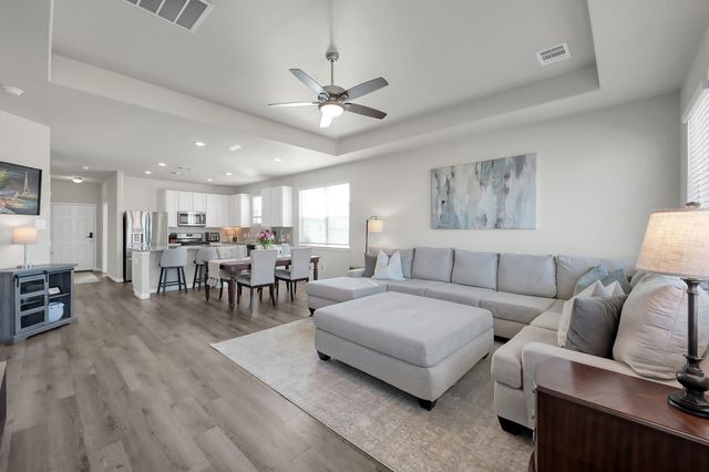 120 Fallow Deer Drive, Huntsville, TX 77320