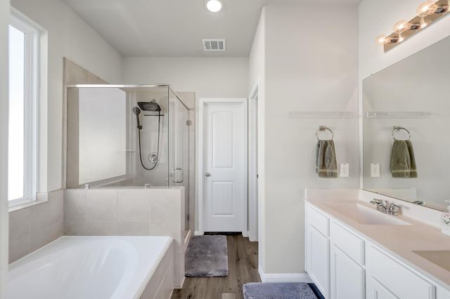 120 Fallow Deer Drive, Huntsville, TX 77320