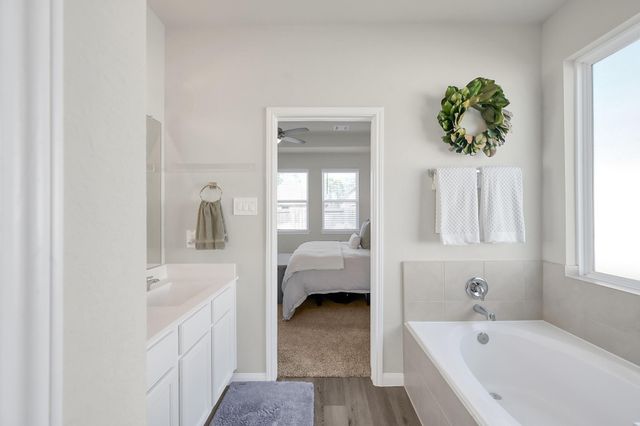 120 Fallow Deer Drive, Huntsville, TX 77320