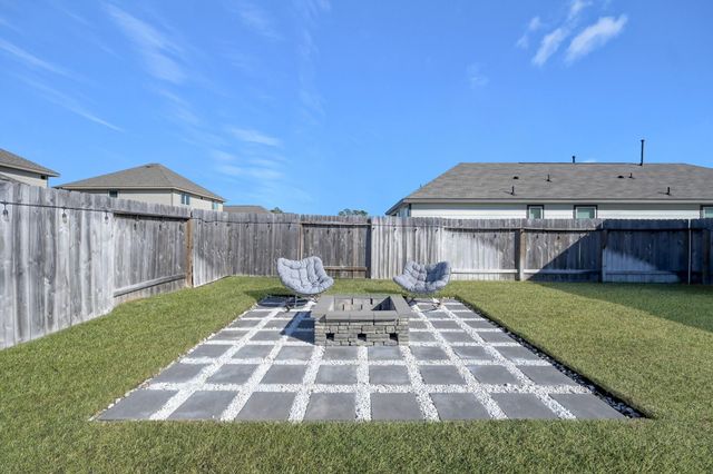 120 Fallow Deer Drive, Huntsville, TX 77320