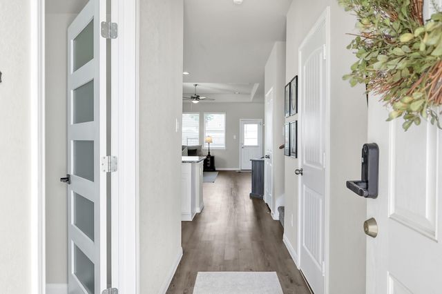 120 Fallow Deer Drive, Huntsville, TX 77320