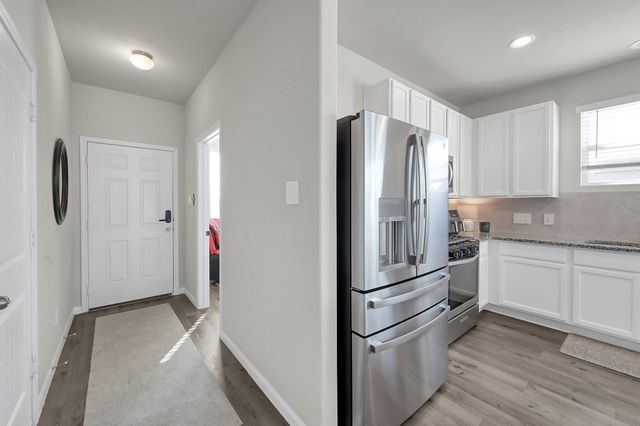 120 Fallow Deer Drive, Huntsville, TX 77320