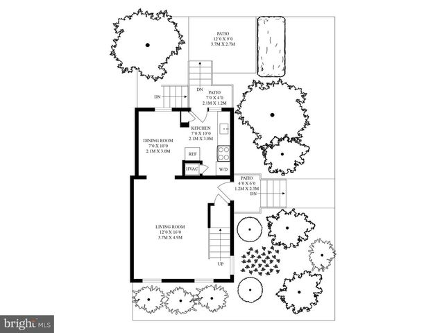 2110 SUITLAND TER SE, Washington, DC 20020