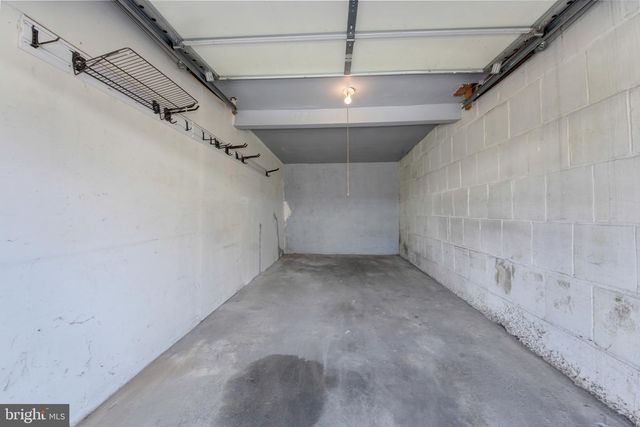 2110 SUITLAND TER SE, Washington, DC 20020